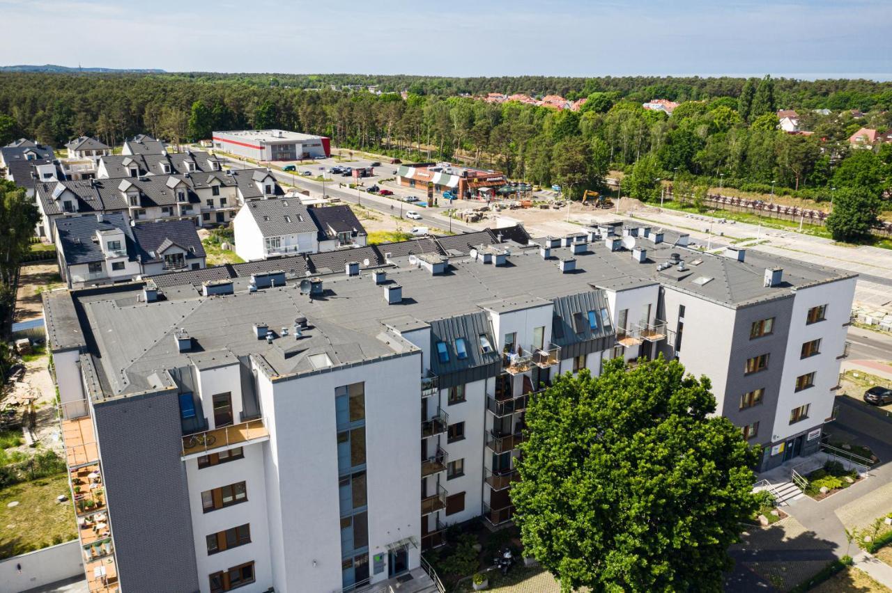 Apartament Debina Z Miejscem Parkingowym Swinoujscie Exterior photo